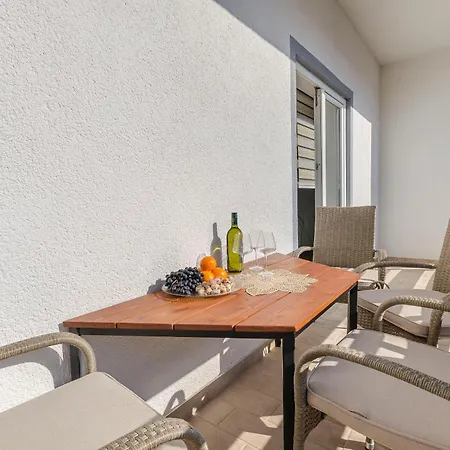 Apartman Jopa2 *